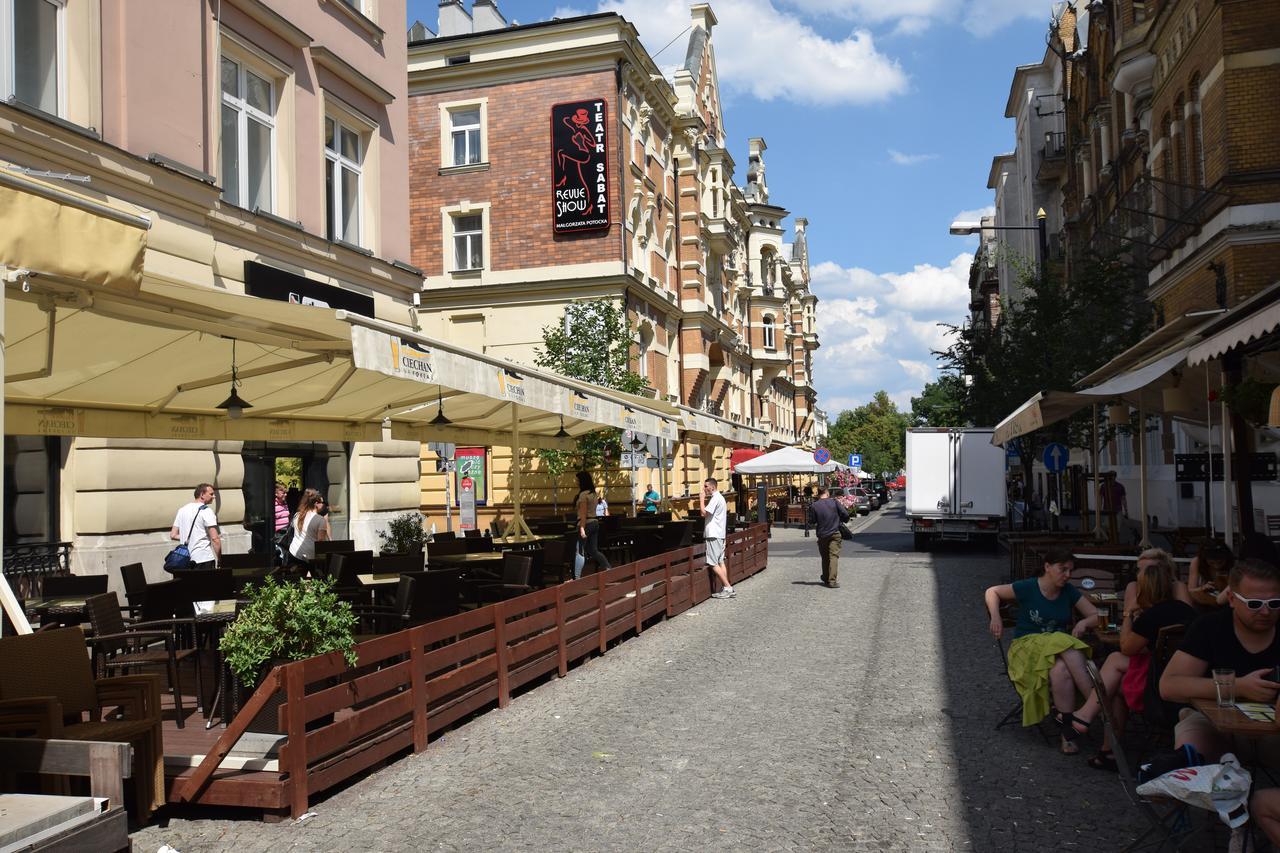 Elegant Apartment Chmielna Promenade Warsaw Luaran gambar
