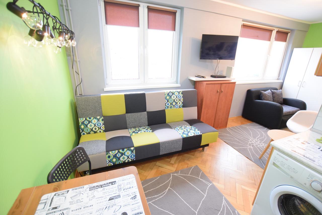 Elegant Apartment Chmielna Promenade Warsaw Luaran gambar