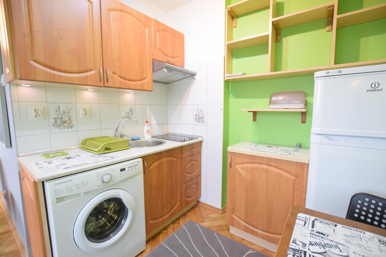 Elegant Apartment Chmielna Promenade Warsaw Luaran gambar